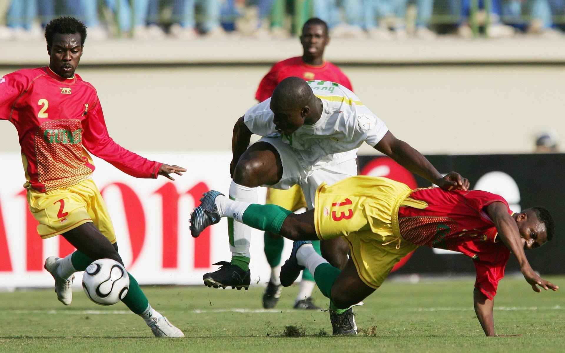 Papa Bouba Diop gjorde 63 landskamper för Senegal. 