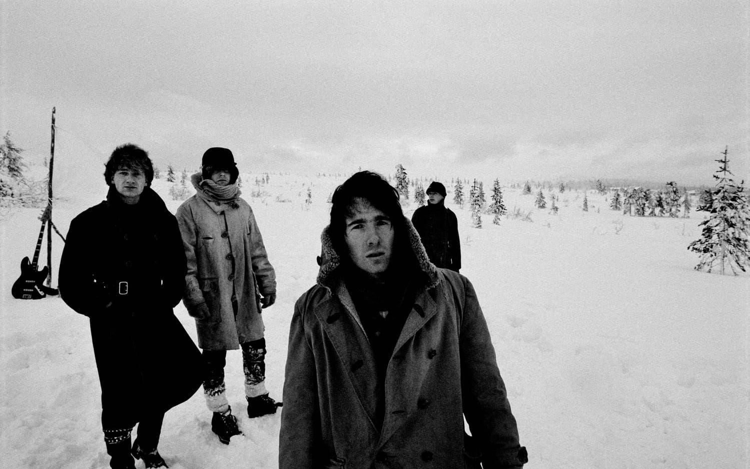 U2 i Sverige 1982 för inspelning av videon till New years day Copyright Anton Corbijn