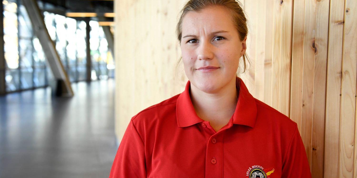 Luleå-backen Emma Eliasson, som utsågs till Sveriges bästa hockeyspelare förra säsongen, tror på nytt SM-guld.