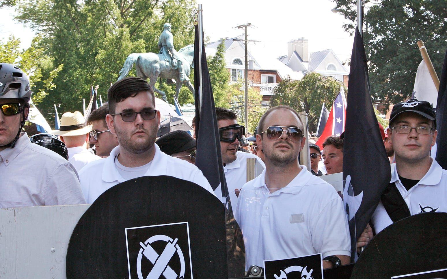 Nazister i Charlottesville. FOTO: AP
