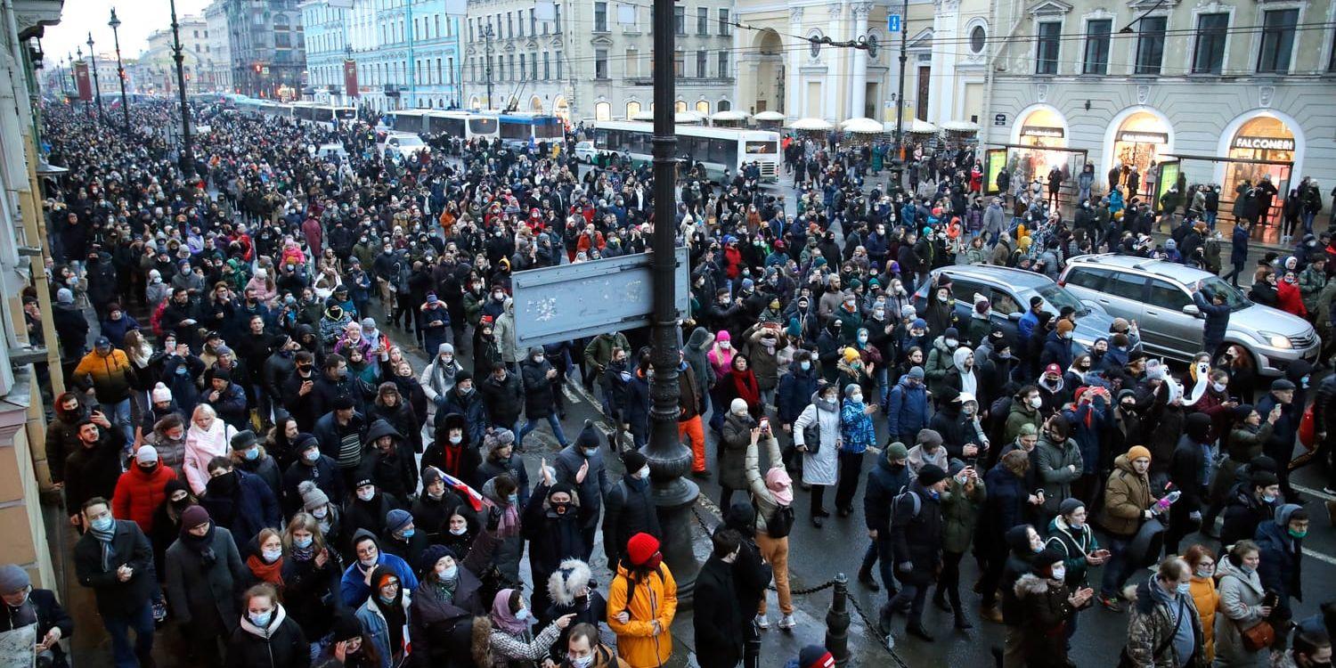 Demonstrationståg i S:t Petersburg.