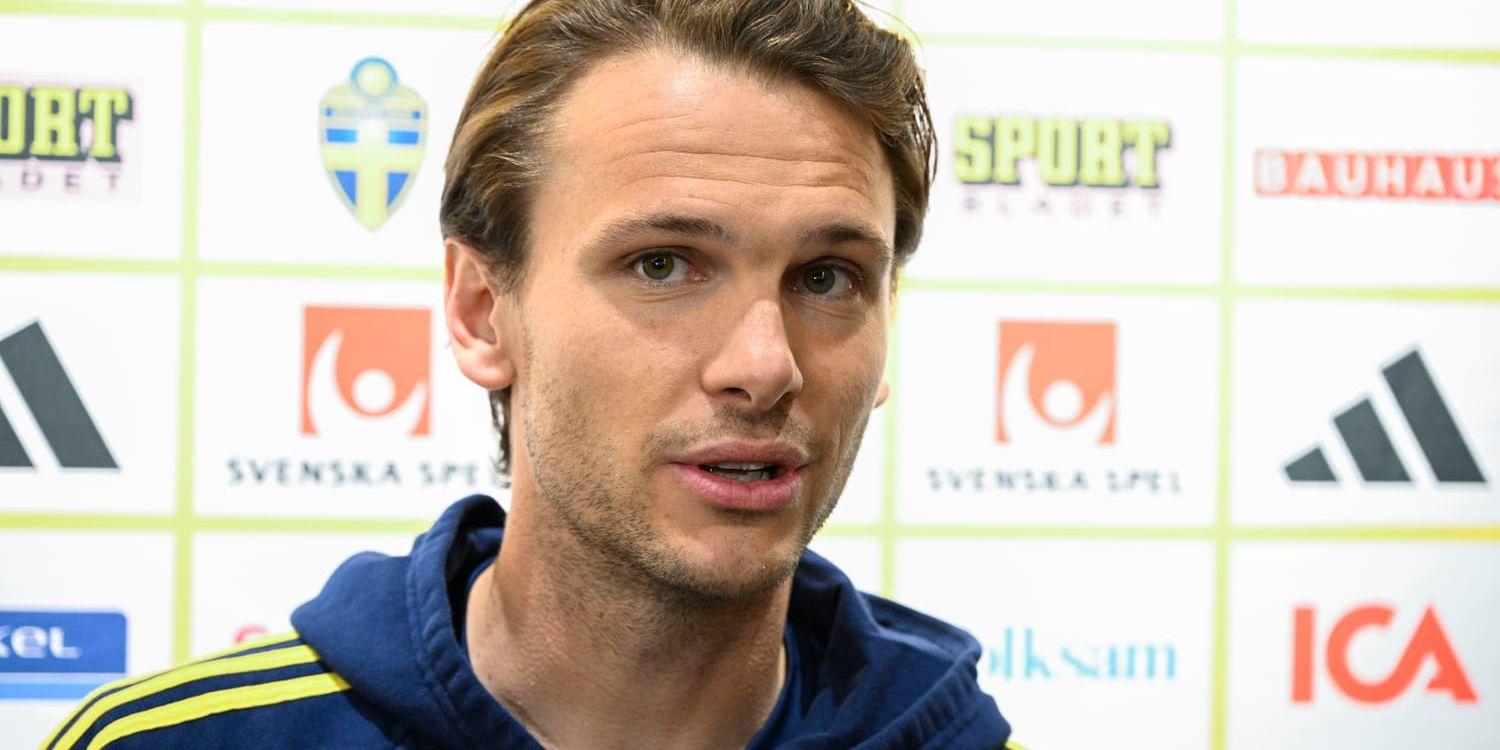 Albin Ekdal är tillbaka i landslaget för första gången på ett år.