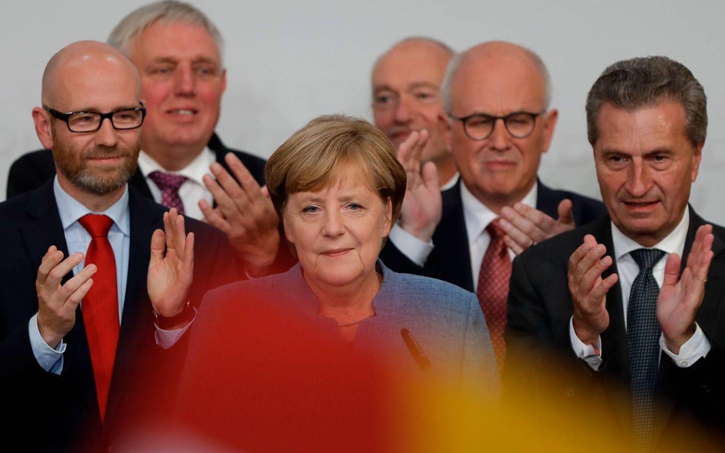 Merkel beklagade AfD:s framgång under talet i Berlin och lovade att hennes parti ska vinna tillbaka väljarna som gått till AfD. Bild: TT