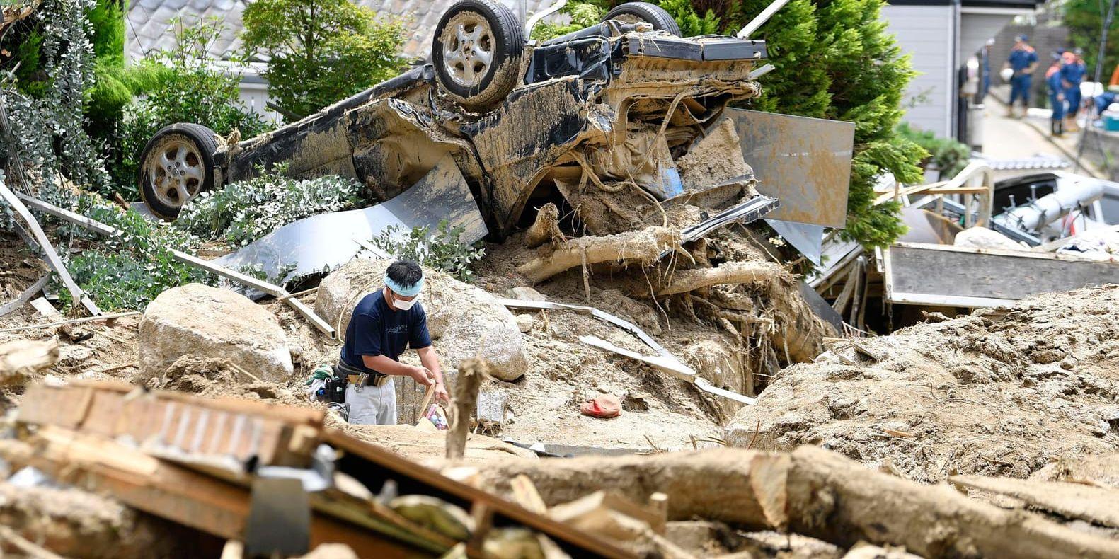 Delar av Hiroshima i Japan är helt förstört efter förra veckans skyfall.