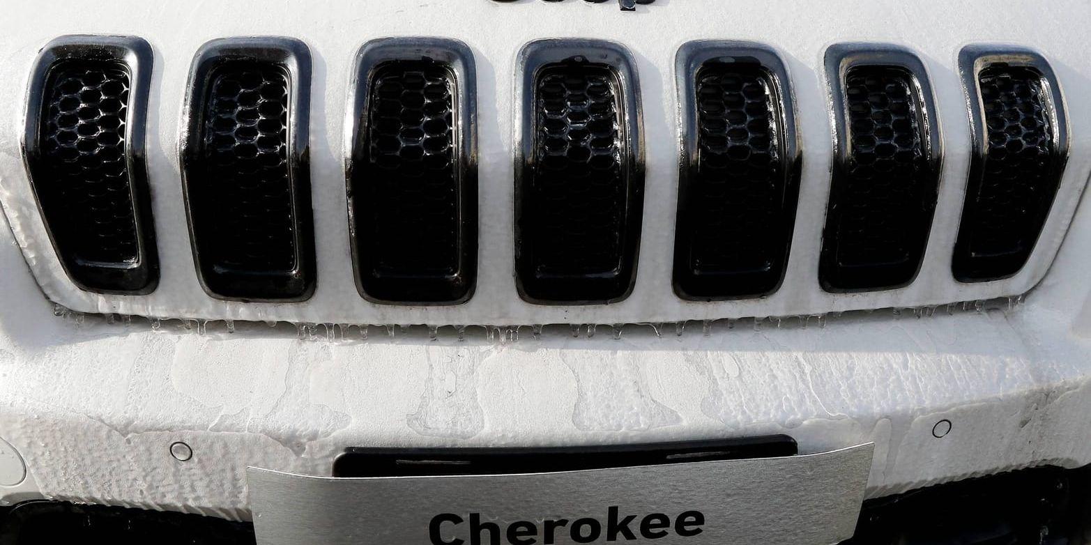 Jeep Grand Cherokee är en av Fiat Chryslers modeller som misstänks ha varit föremål för fusk i samband med utsläppstester. Arkivbild.