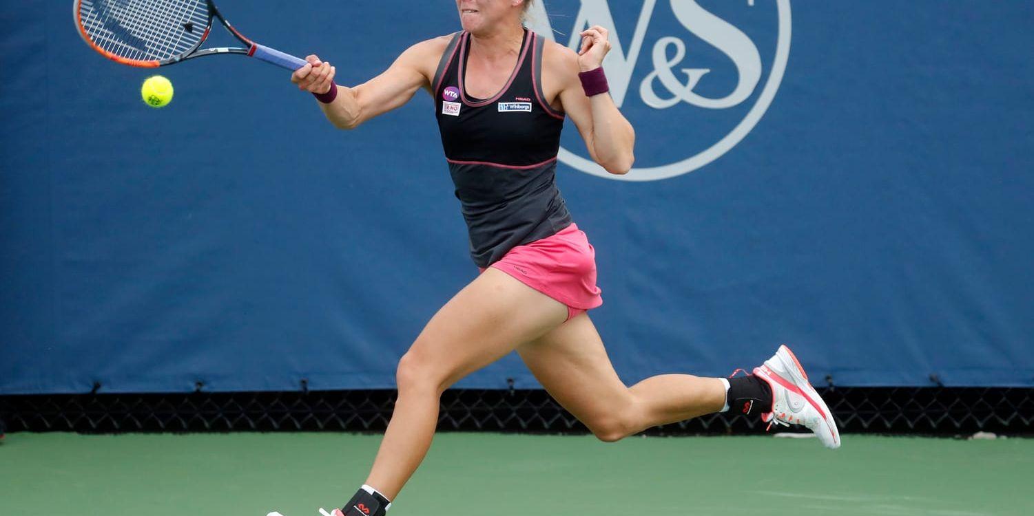 Johanna Larsson är kvartsfinalklar i New Haven.