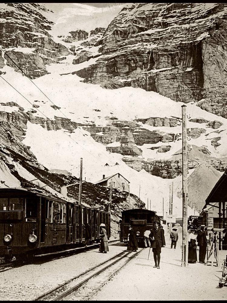 Eigergletscher-stationen i Schweiz år 1900. Bild: Claes Grundström