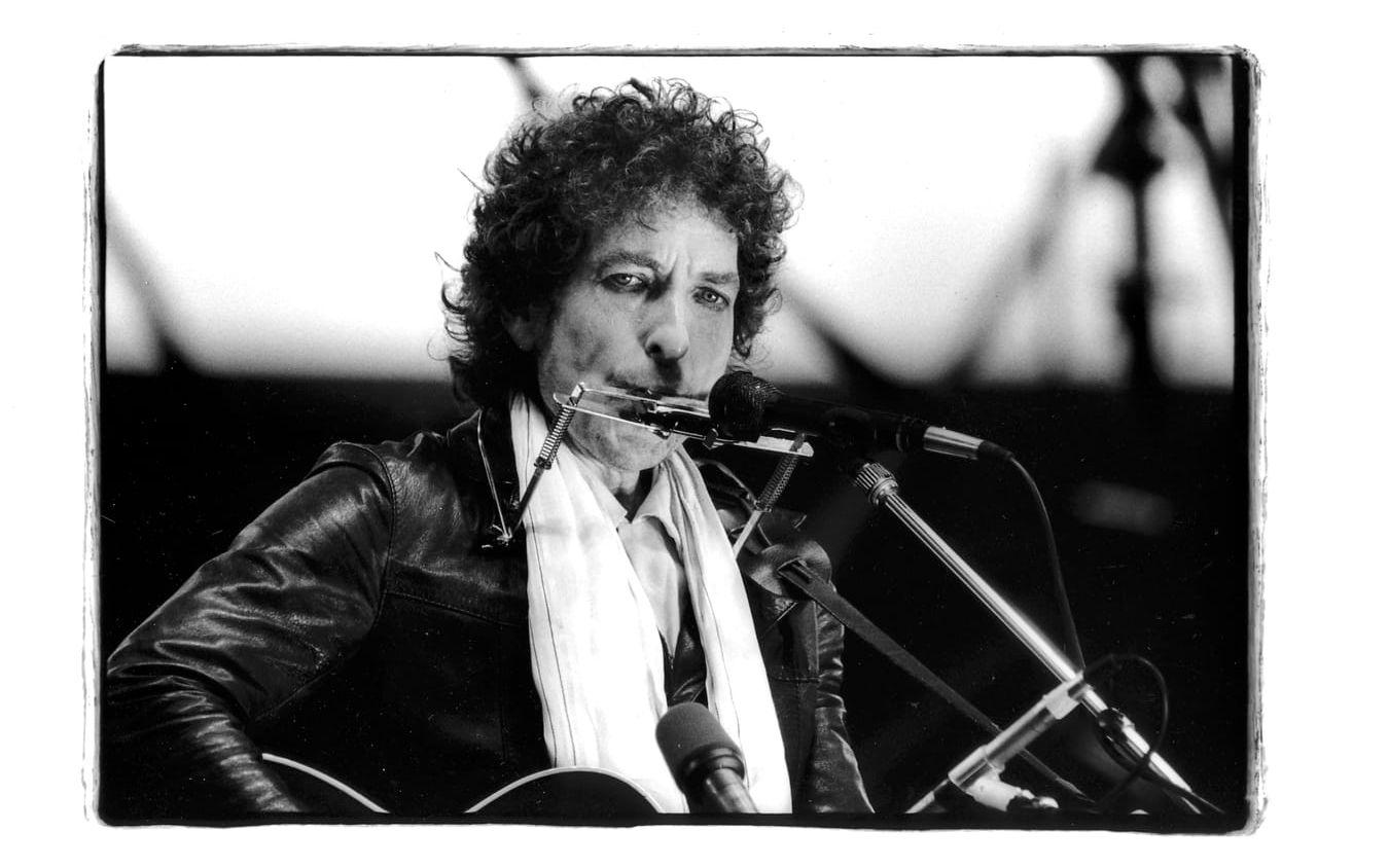 1984. Bob Dylan har spelat många gånger i Göteborg, men bara vid ett tillfälle på Ullevi. BILD: GP
