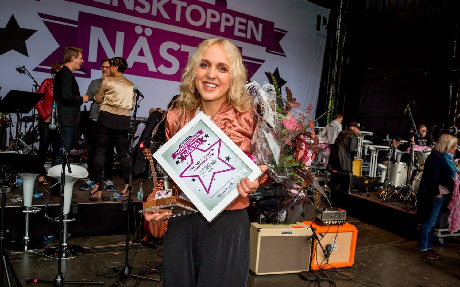 Noomi Thorstensson, 25, vann årets upplaga av Svensktoppen nästa med låten "Intoxicated".