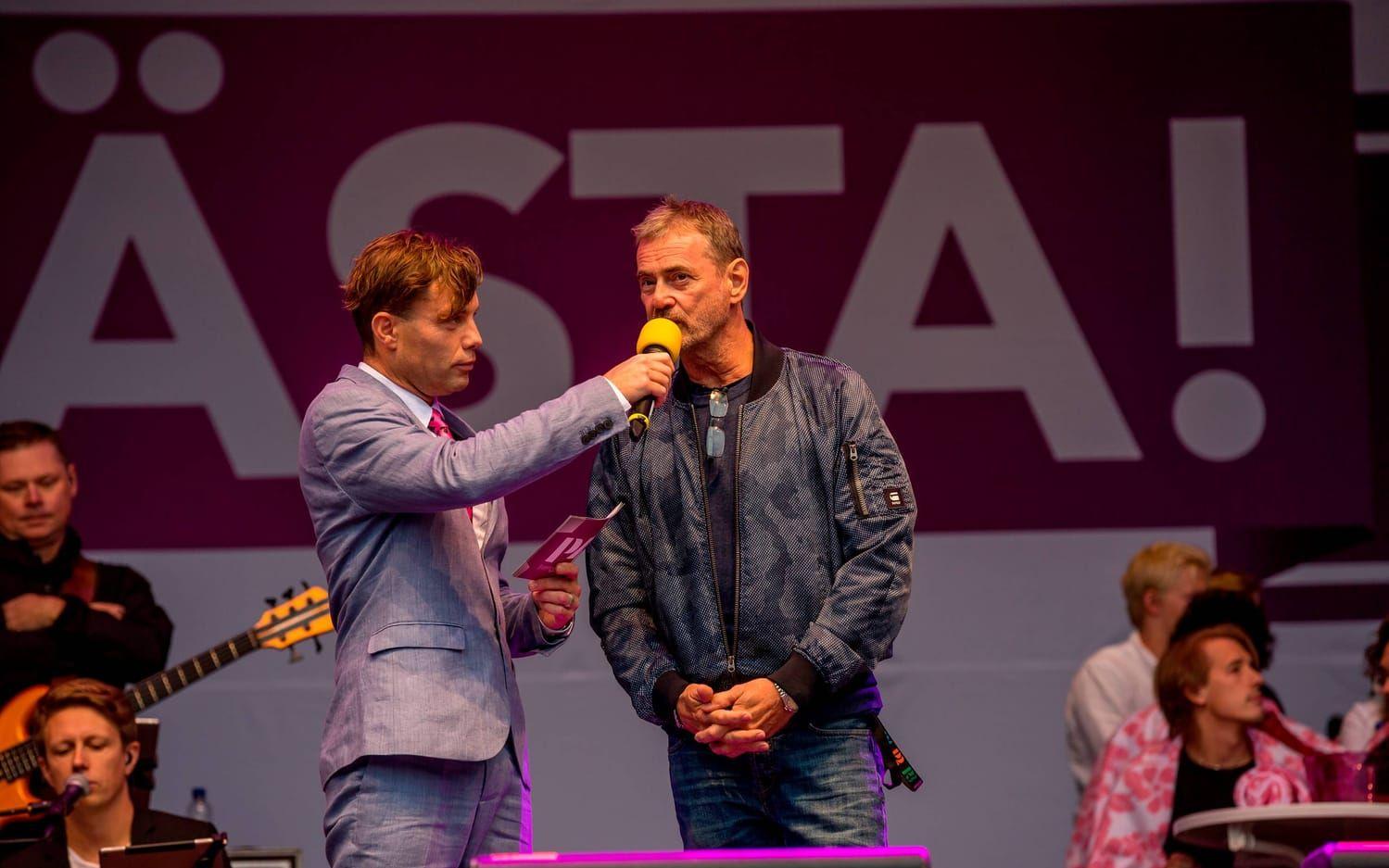 Christer Björkman dök upp och erbjöd finalisten Les Gordons ett jokerplats i nästa års melodifestival med låten "Need to feel". Bandet ville dock tänka över erbjudandet innan de sa ja.