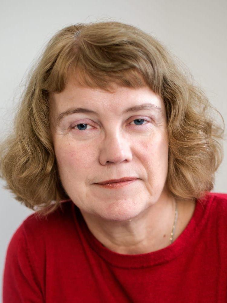 
     Marie Demker, professor i statsvetenskap 
   