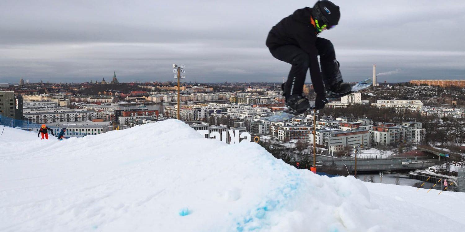 Vinter-OS i Stockholm kan motverka segregation och ge ungdomar mer möjlighet till idrottande, anser näringslivstoppar. Arkivbild.