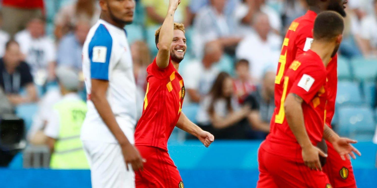 Dries Mertens volleymål öppnade Belgiens målkonto mot Panama.