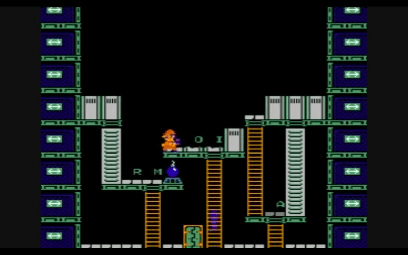 Mario och hans bror medverkade i spelet Wrecking Crew, först för arkad 1984 och ett år senare på NES-konsolen.