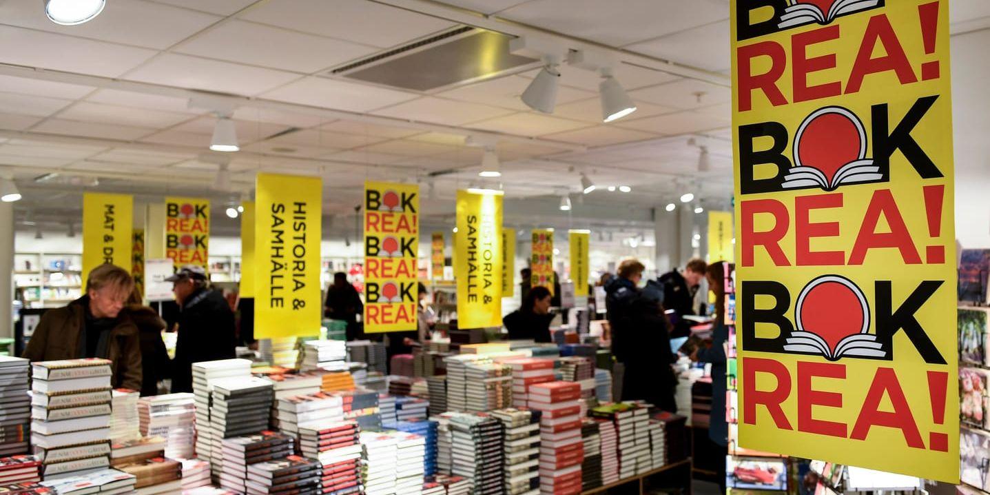 På tisdagen drar årets bokrea igång. Och den är fortfarande väldigt viktig för bokbranschen. 