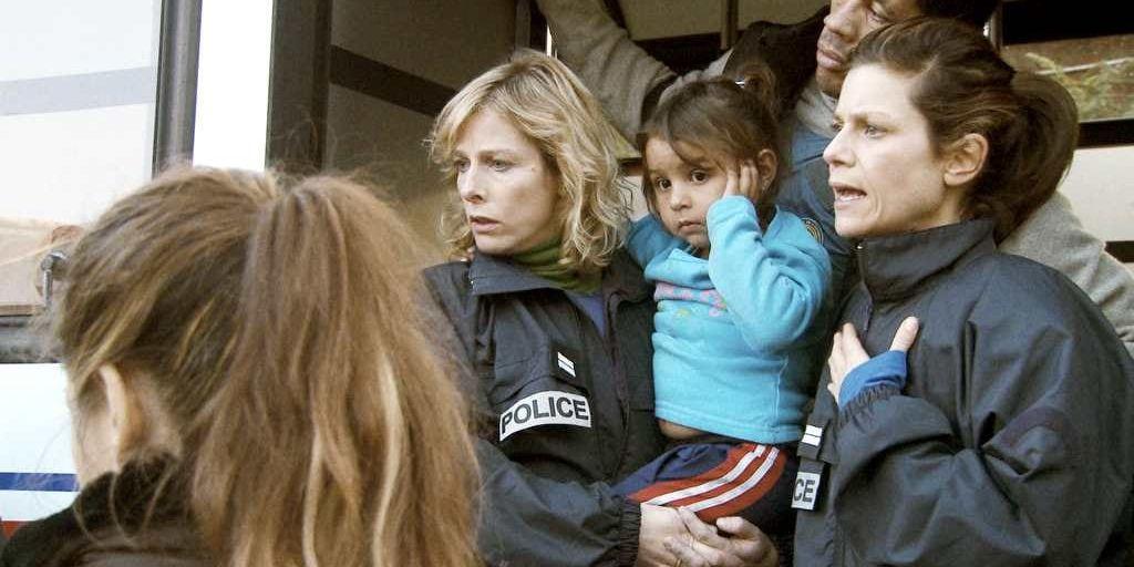 Barnskyddsrotelns verksamhet i Paris är i centrum i angelägna Polis.