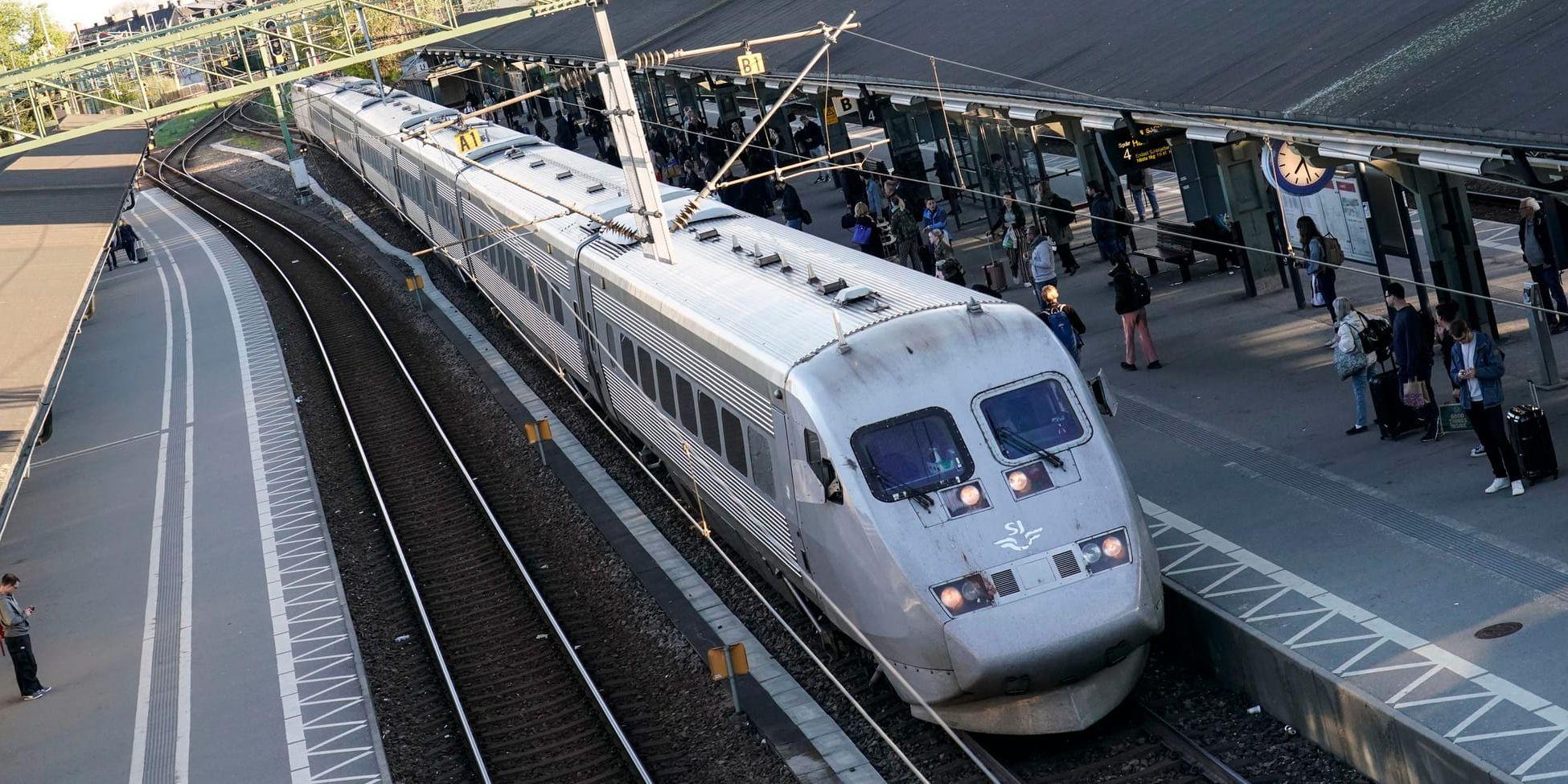 Trängsel på landets tågspår gör att många tåg kör långsammare i dag jämfört med 2003, rapporterar Helsingborgs Dagblad och Sydsvenskan. Arkivbild.