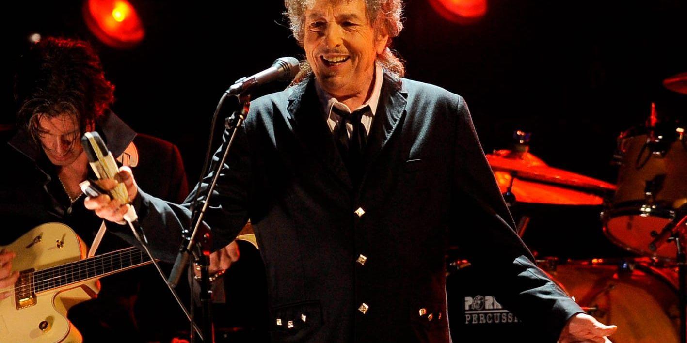 Bob Dylan återvänder till topplistorna med samlingsplattan "The essential Bob Dylan". Arkivbild.
