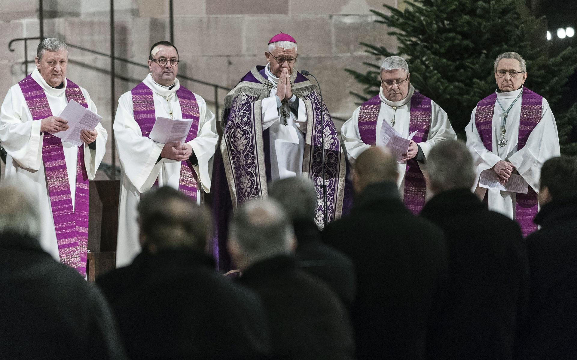 Biskopar arrangerade på torsdagen en minnesceremoni i en katedral i Strasbourg.