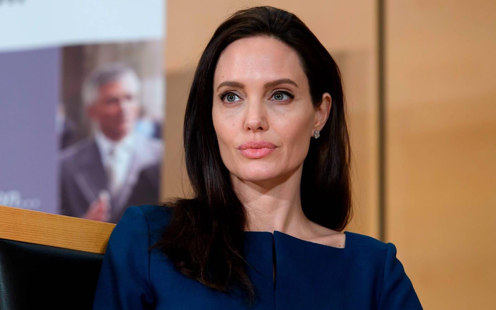 Skådelspelaren och FN-arbetaren Angelina Jolie är en av skådespelarna som berättat om Harvey Weinsteins övergrepp och närmanden. Arkivbild: Martial Trezzini/AP/TT.