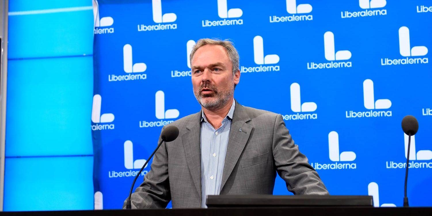 Liberalernas partiledare Jan Björklund vill förlänga skolplikten för nyanlända. Arkivbild.