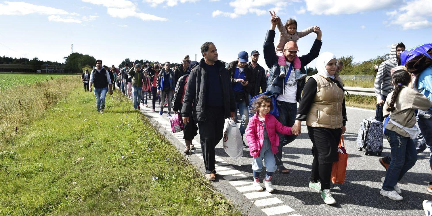 Danmarks statsminister Lars Løkke Rasmussen, Venstre, vill att asylsökande ska kunna stoppas redan vid den danska gränsen. Arkivbild.