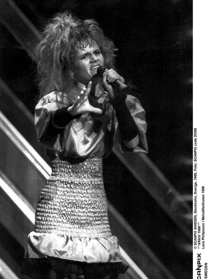 Lena Philipsson tävlar i Melodifestivalen 1988. BILD: Scanpix