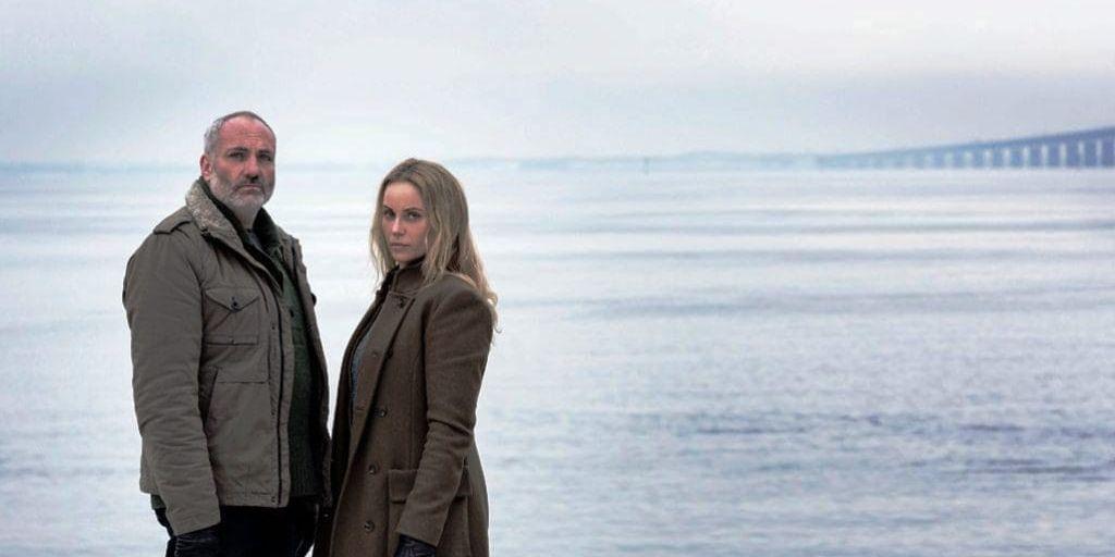 Kim Bodnia som Martin Rohde och Sofia Helin som Saga Norén.