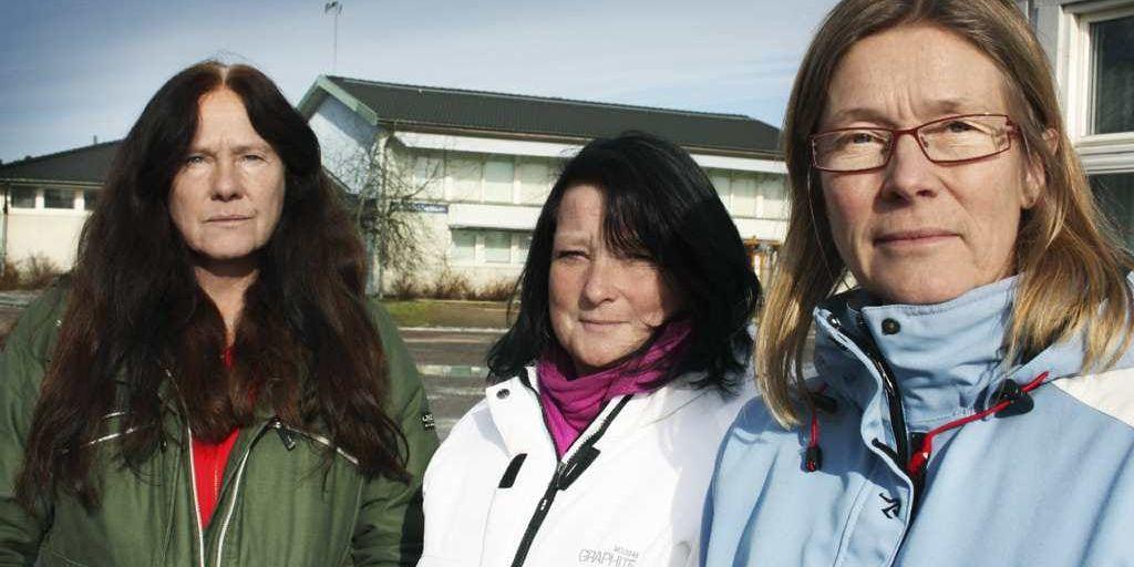 Förskollärarna Marie Lundström, Anette Ström och Britt Bengtsson vistas ute varje dag. Men än så länge får de själva stå för sina inköp av arbetskläder.