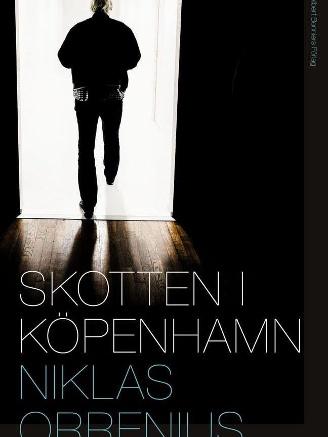 I boken "#Skotten i Köpenhamn" har journalisten Niklas Orrenius tagit rygg på konstnären Lars Vilks i ett år.