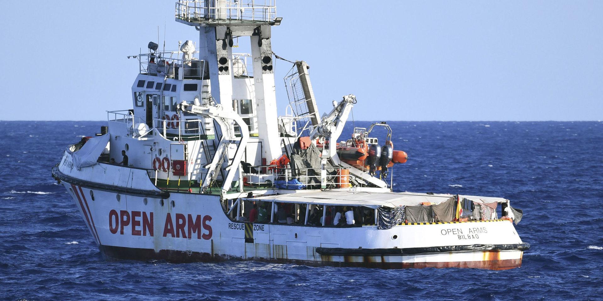 Fartyget Open Arms nekades lägga till i Italien i augusti förra året. Även där pågår en utredning mot Salvini.
