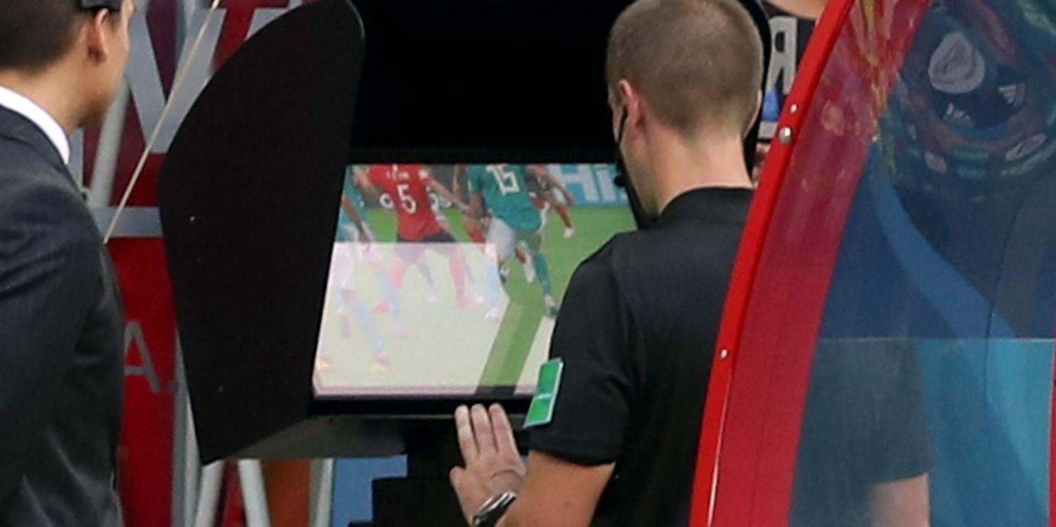 Videodomarsystemet VAR kommer att införas i Premier League nästa säsong. Arkivbild