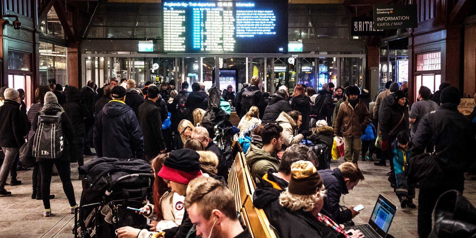 Under måndagen var det kraftiga förseningar i tågtrafiken mellan Göteborg och Stockholm. Bilden är en arkivbild.  