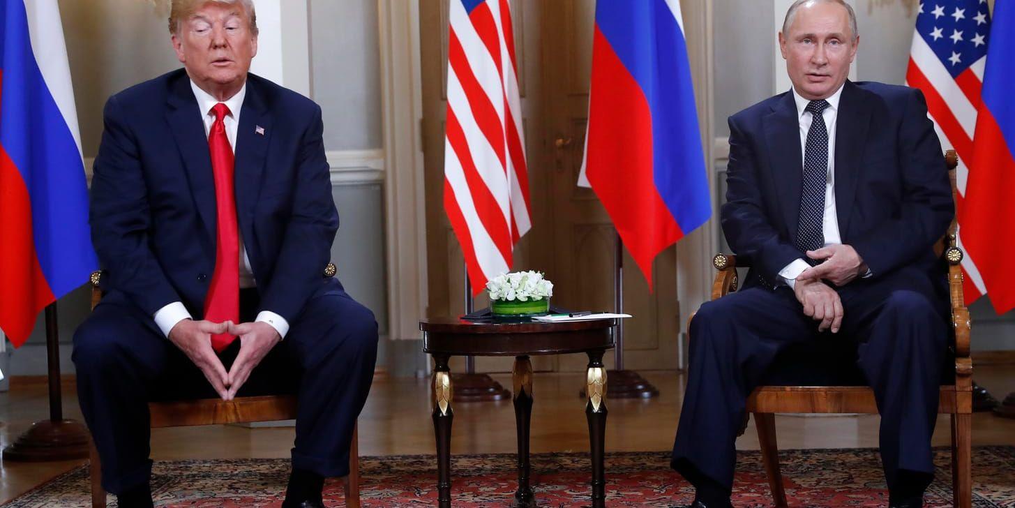 Donald Trump väntar fortfarande på svar från Moskva gällande ett eventuellt Putin-besök i Washington. Arkivbild från presidenternas möte i Helsingfors.