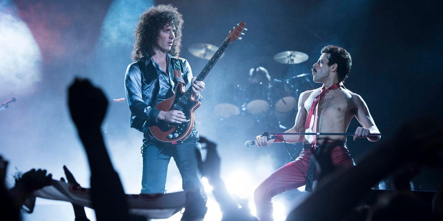 I filmen "Bohemian rhapsody" spelas Brian May av Gwilym Lee och Freddie Mercury av Rami Malek. Låten med samma namn som filmen är den mest populära på Spotify. Arkivbild.