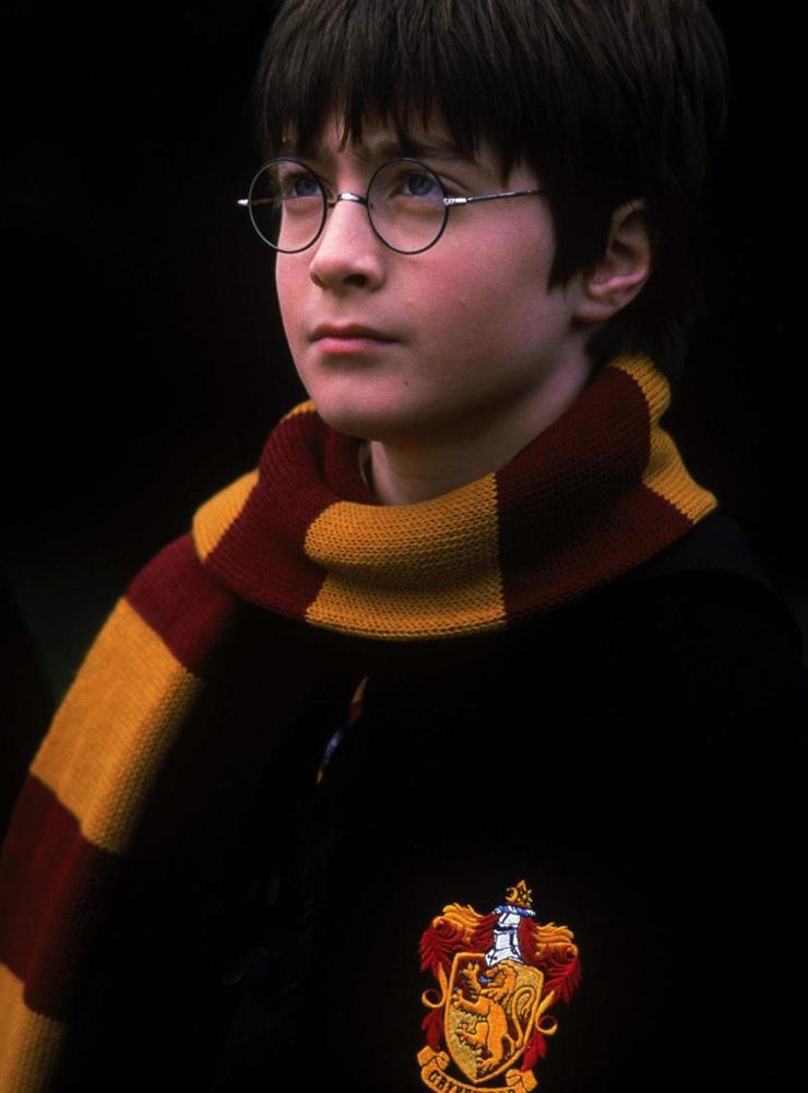 Daniel Radcliffe, på bilden en mycket liten trollkarl, har bland anant uttalat sig om JK Rowlings tweets. 