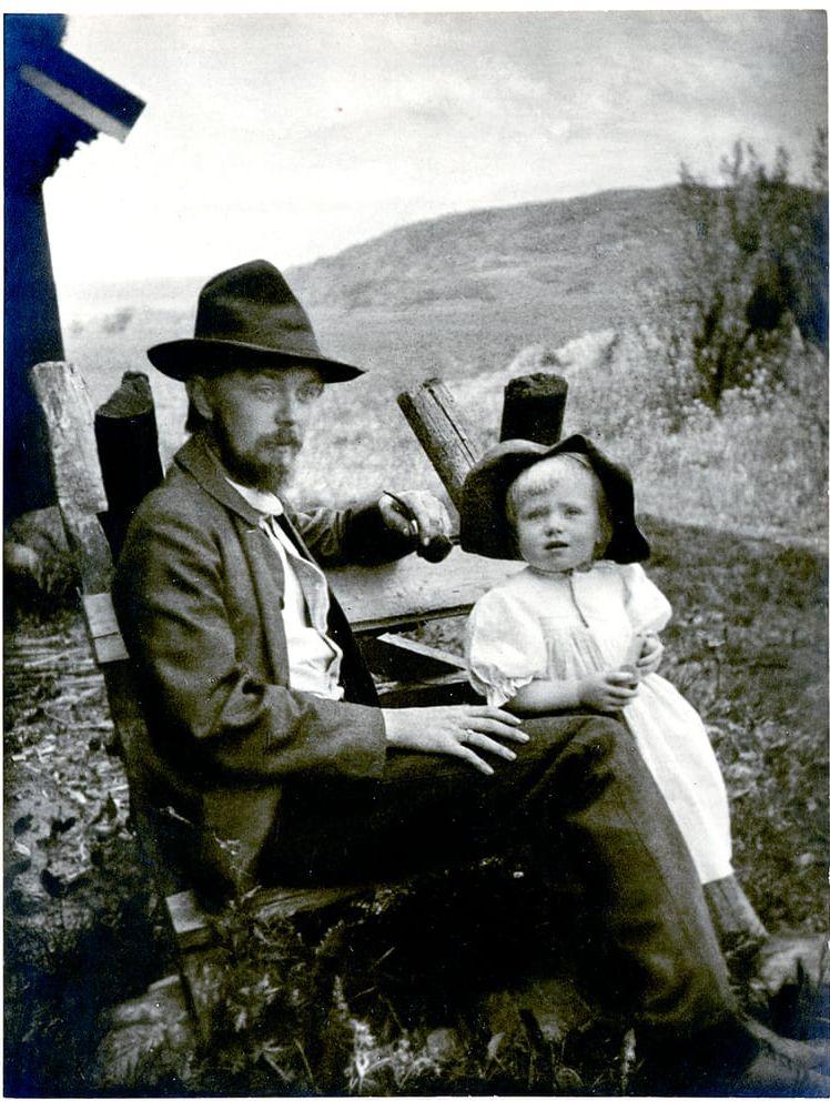 Ivar Arosenius med dottern Eva. 