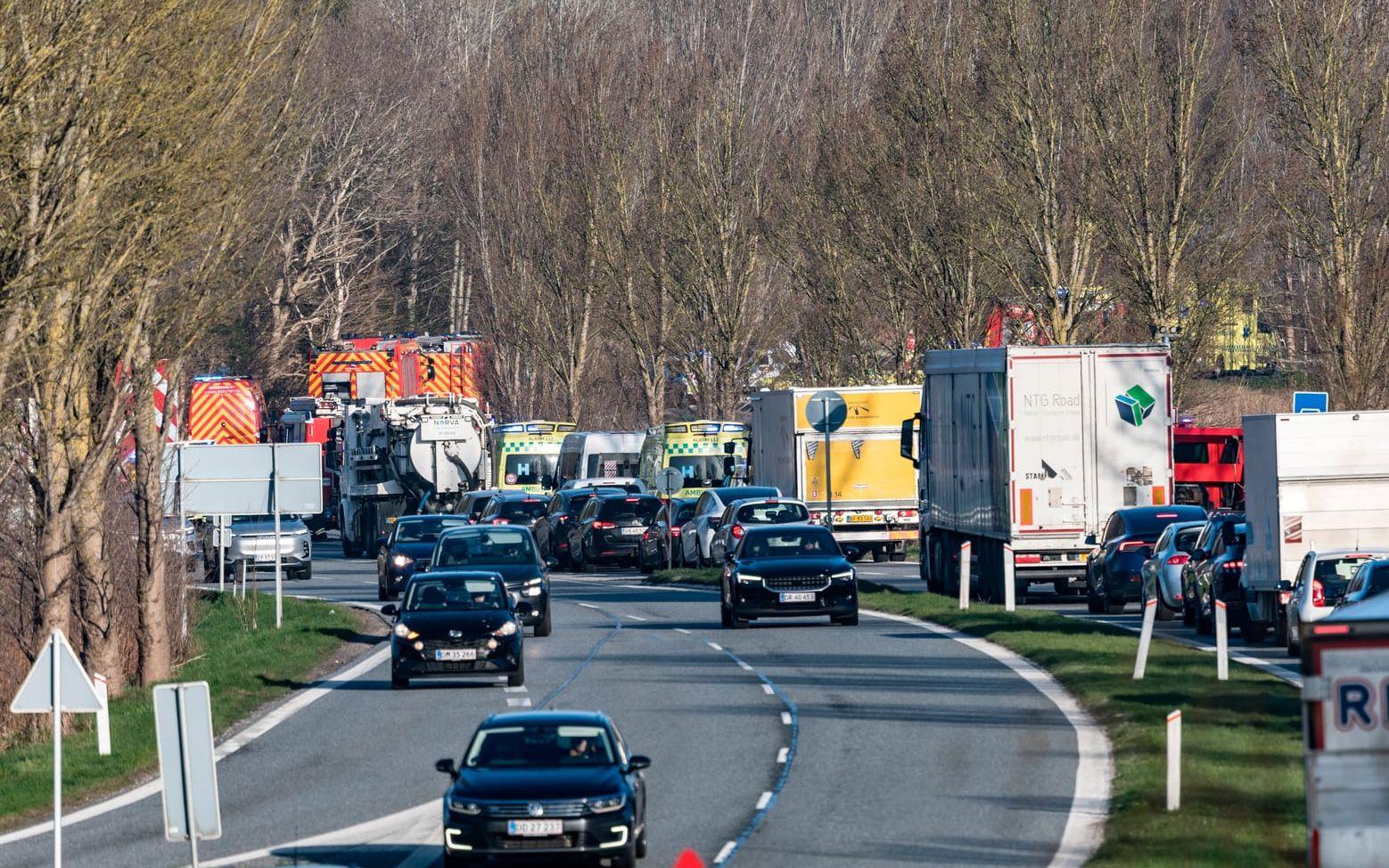 En stor räddningsinsats pågår nära Kagerup på danska Själland.