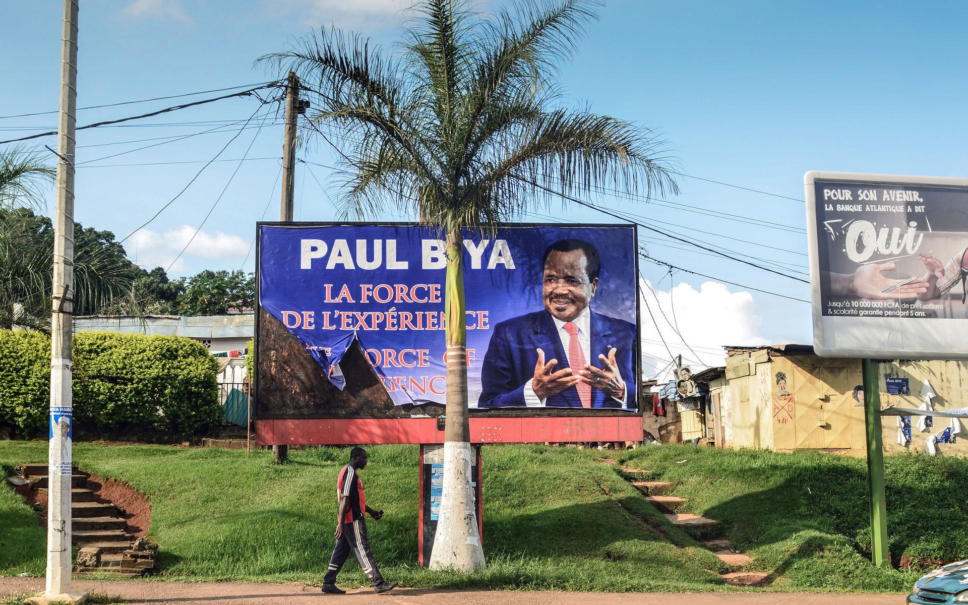 Kampanjaffisch för Paul Biya.