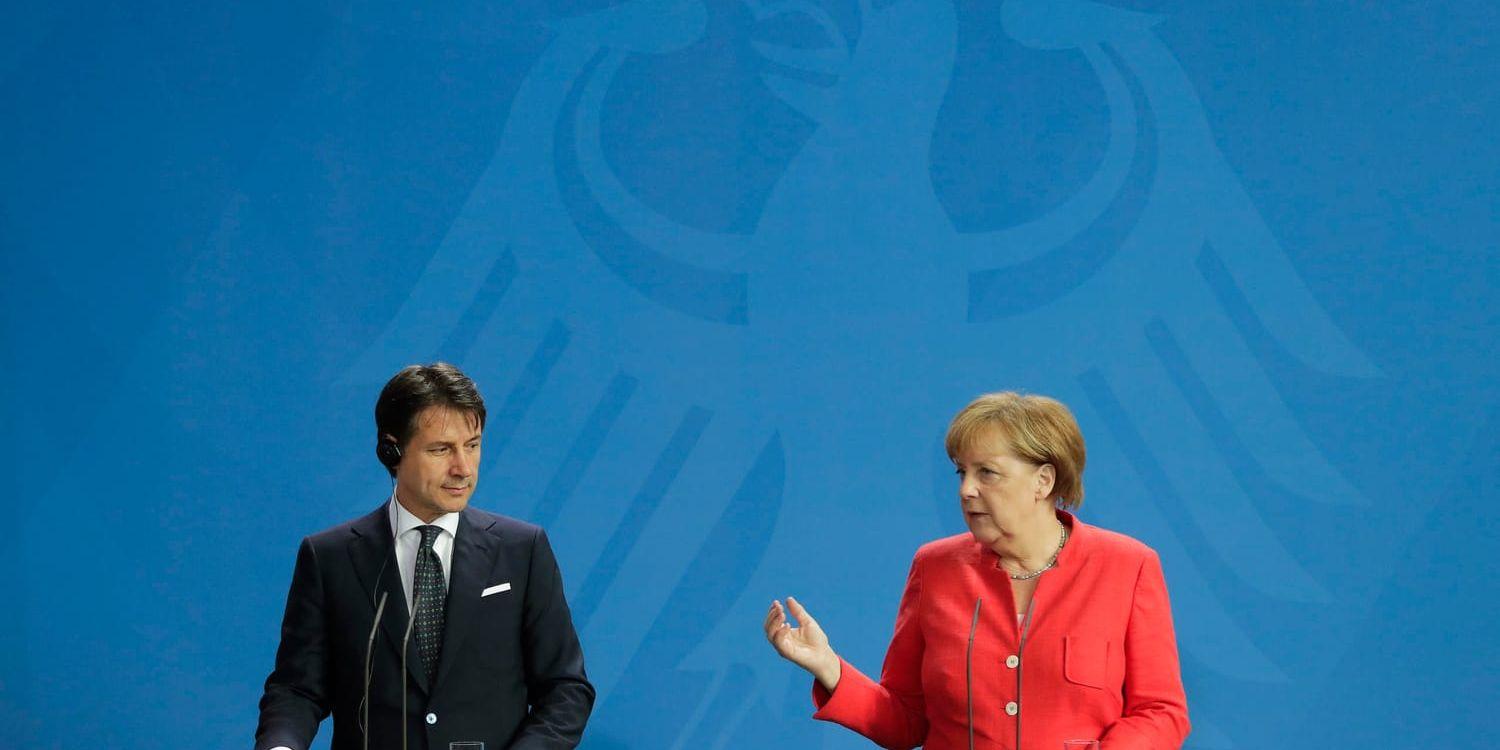 Italiens premiärminister Giuseppe Conte och Tysklands förbundskansler Angela Merkel vid ett möte i Berlin i juni.