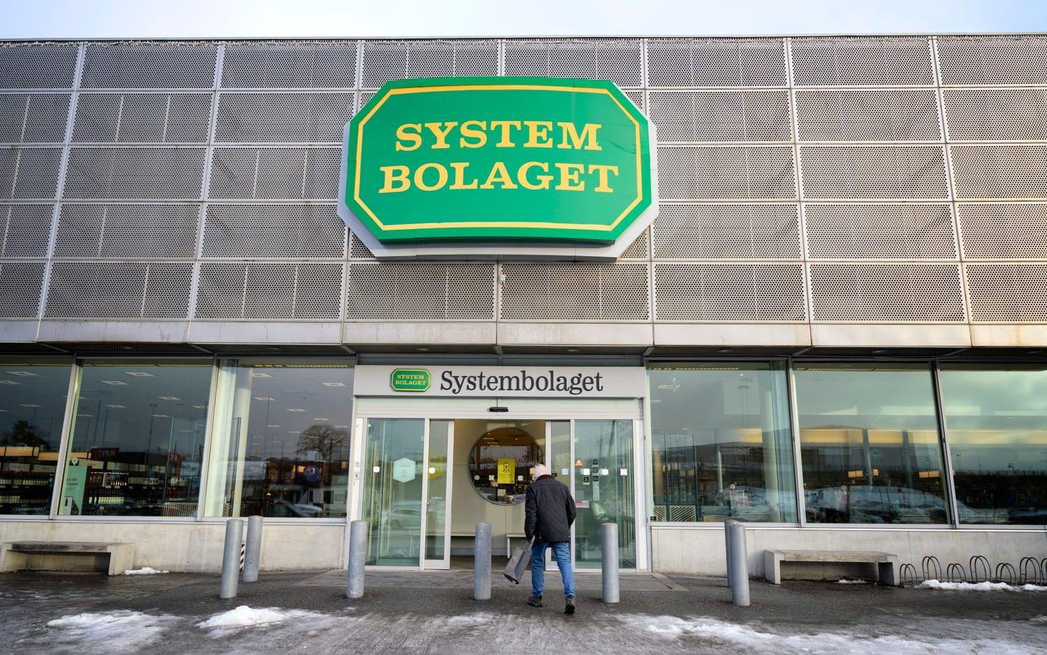 Fyra män misstänks för inbrott mot elva Systembolagsbutiker i landet under 2024. Arkivbild.