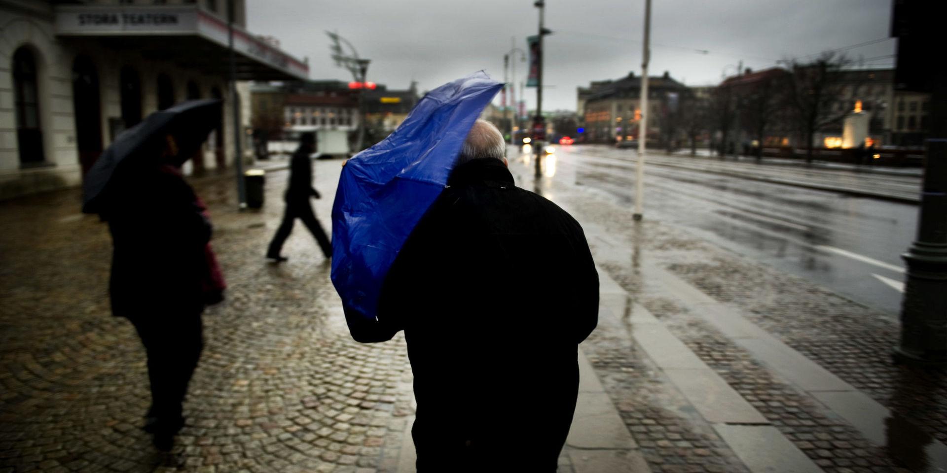 Västra Götaland och Halland toppar landets regnliga i december. Enligt SMHI har det regnat mer än två gånger mer än normalt. 