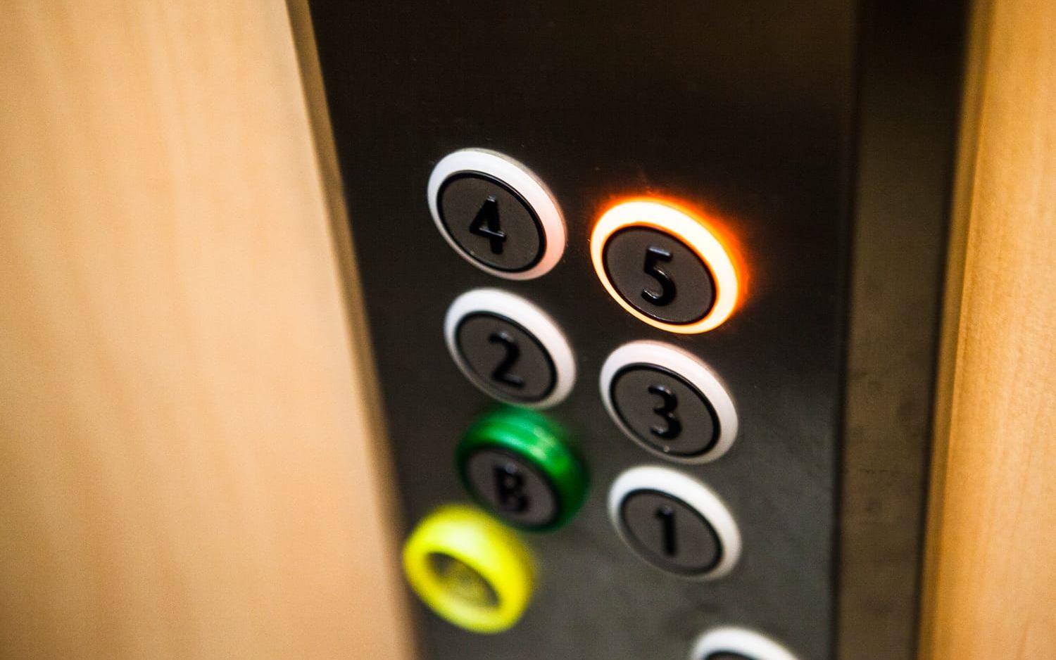 Hisstillverkaren Kone har gjort upp om att betala motsvarande 320 miljarder kronor – i aktier och kontanter – för konkurrenten TK Elevator. Arkivbild