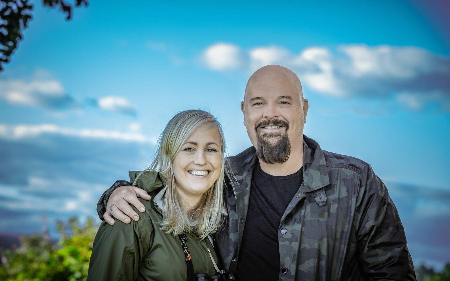Maria Olsson och Anders Bagge. Bild: SVT.