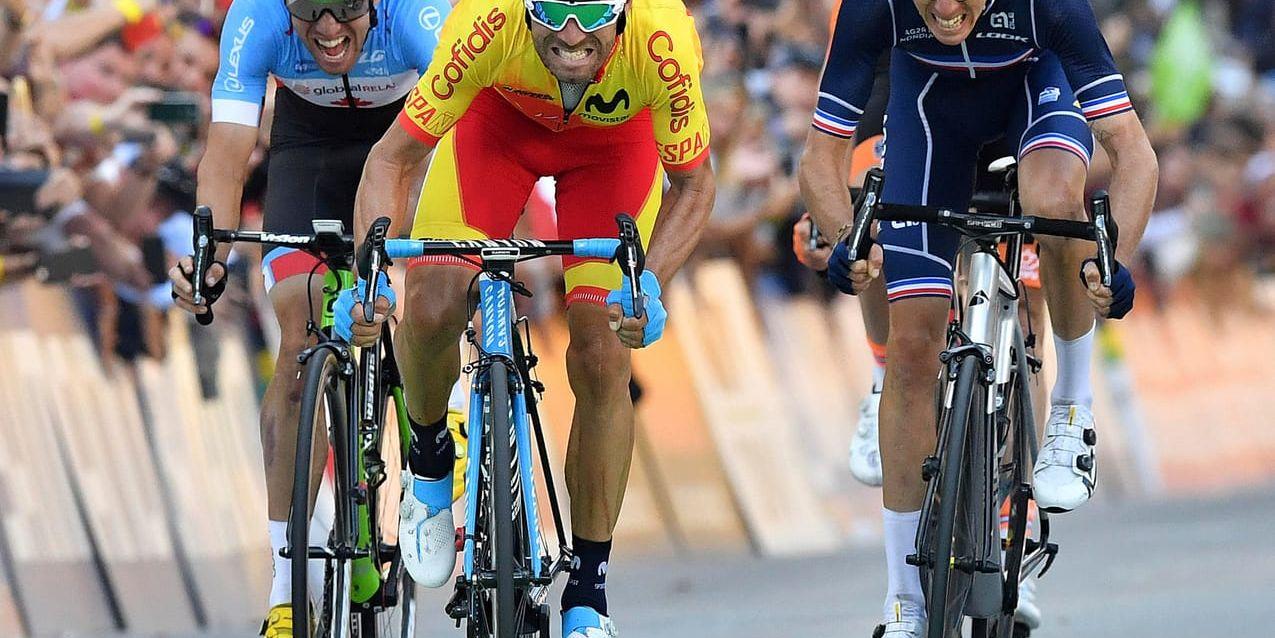 Efter två silver och fyra brons fick Alejandro Valverde sitt guld i cykel-VM.