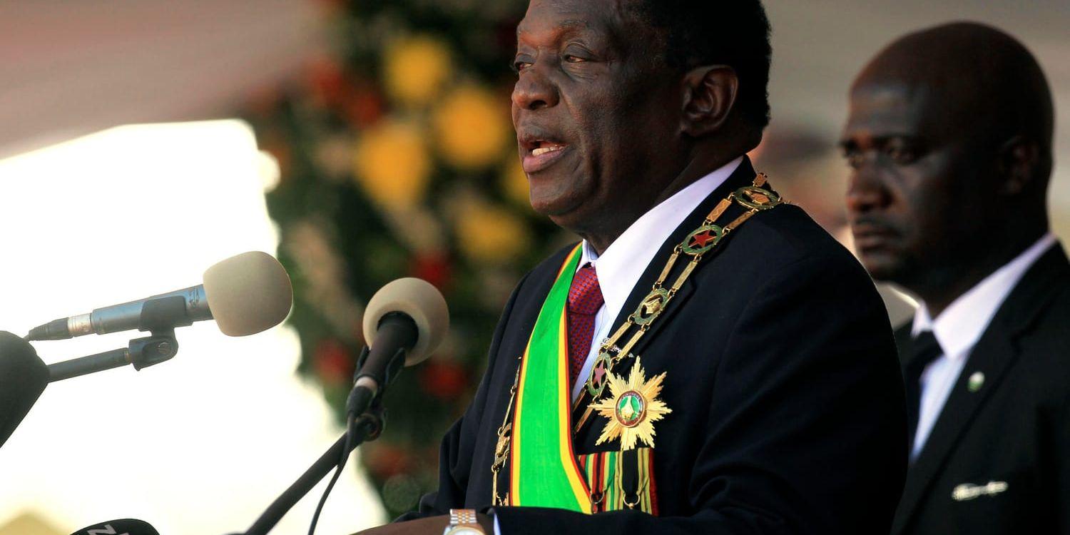 President Mnangagwas regering vill ge tusentals offer begravningar. Arkivbild.