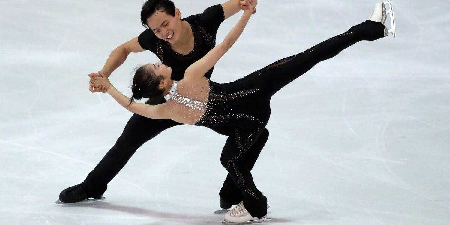 18-åriga Ryom Tae-Ok och hennes partner Kim Ju-Sik kvalade in till OS i Pyeongchang som de två första idrottarna från Nordkorea.