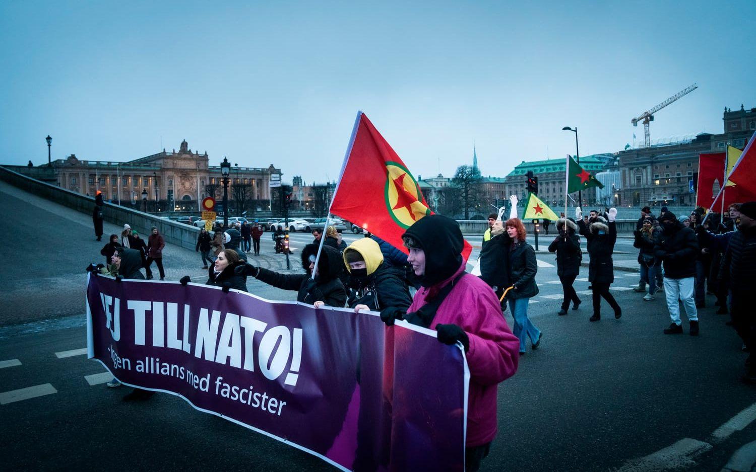 Budskapet om att Sverige inte ska gå med i Nato var mycket tydligt i demonstrationen i centrala Stockholm under lördagseftermiddagen.