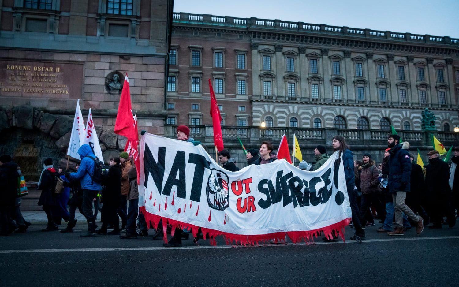 Demonstrationståg i Stockholm i protest mot Natomedlemskapet.