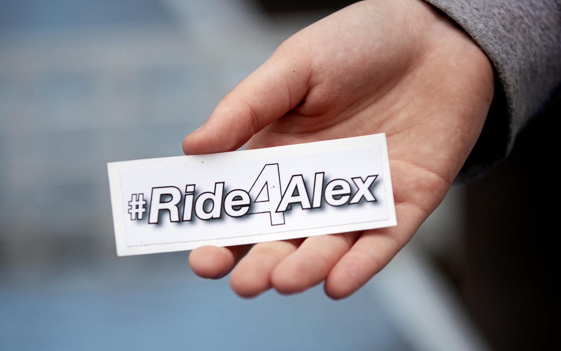En tid efter olyckan anordnade pojkens vänner en mopedkaravan under hashtaggen #ride4alex. Hundratals mopedister från olika platser i Västsverige deltog i karavanen som körde genom Lerums kommun för att hedra pojken.